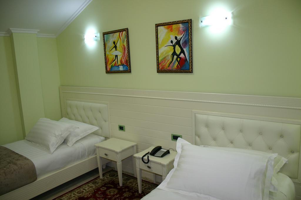 Hotel Boutique Las Tiranë Bilik gambar